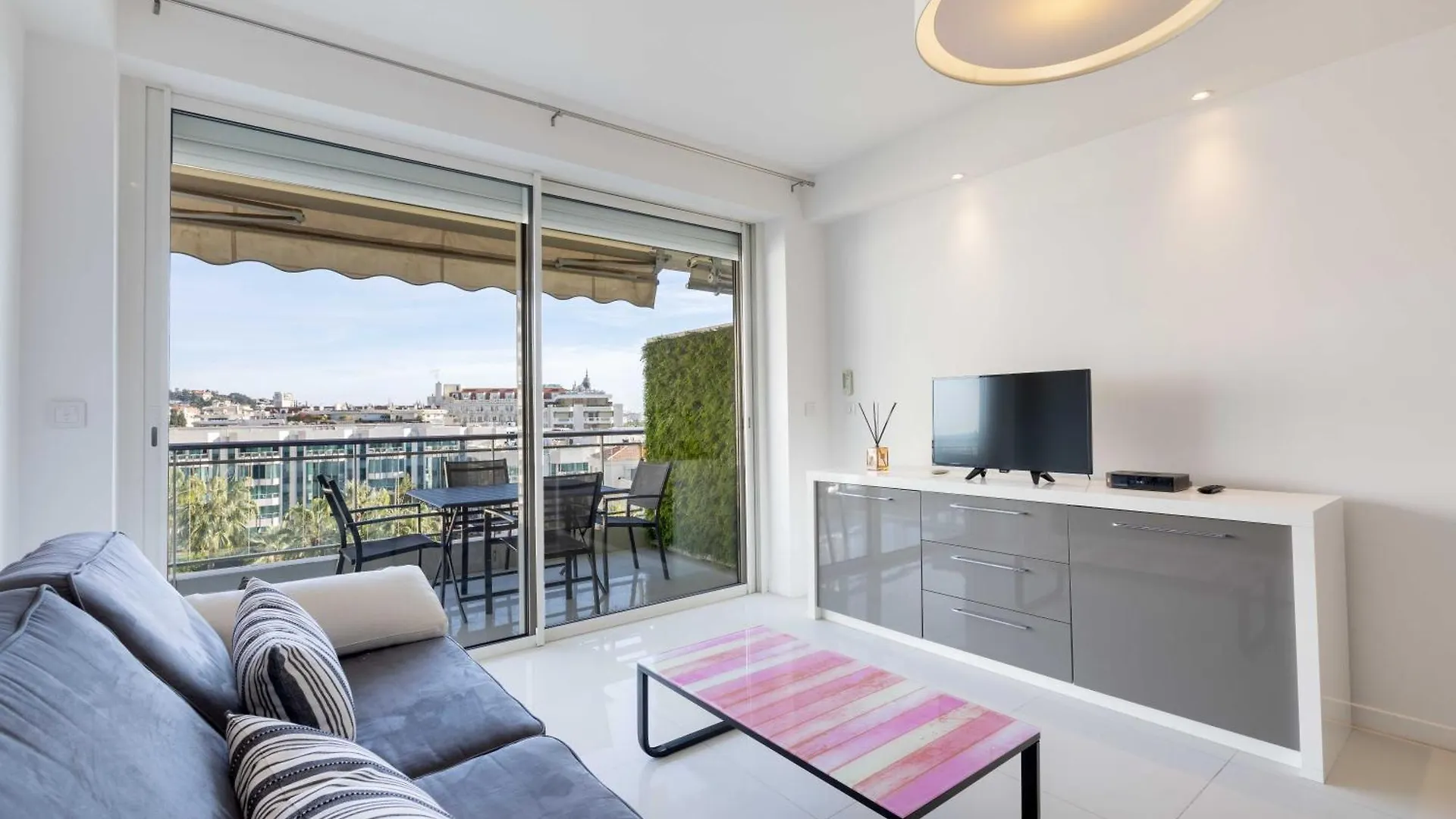 Agence Des Residences - Appartements Prives Du 45 Croisette - Superieur Cannes Francja